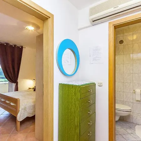 Catalina Hotel 3*