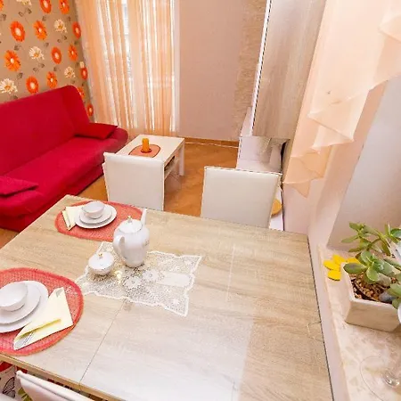 Catalina Hotel 3*