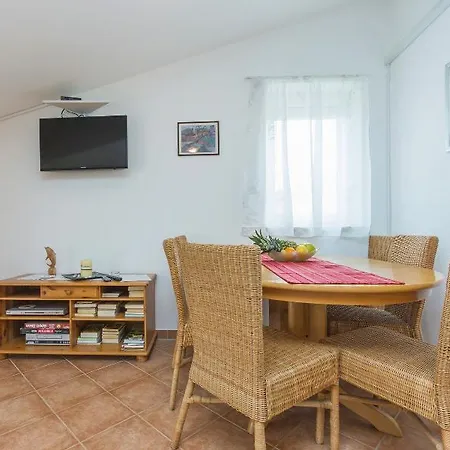 Catalina 3* ميدولين